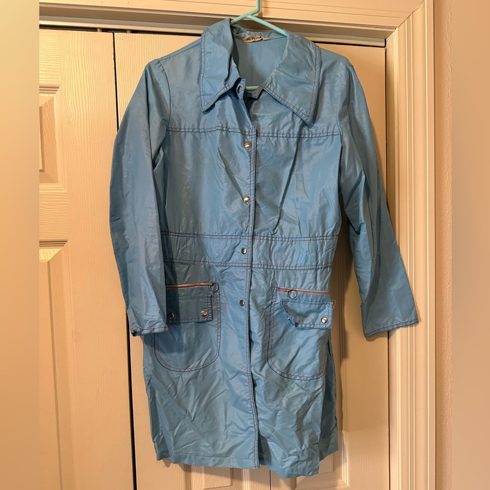 Rain coat?